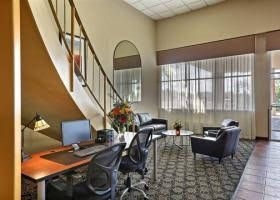 Clarion Hotel Campus Area Eau Claire0