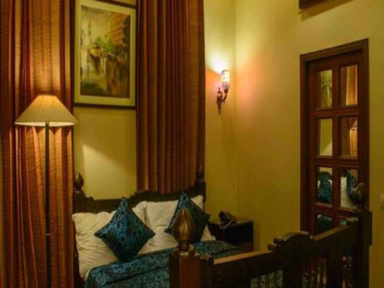 Hotel 233 Park Street Hotel 233 Park Street