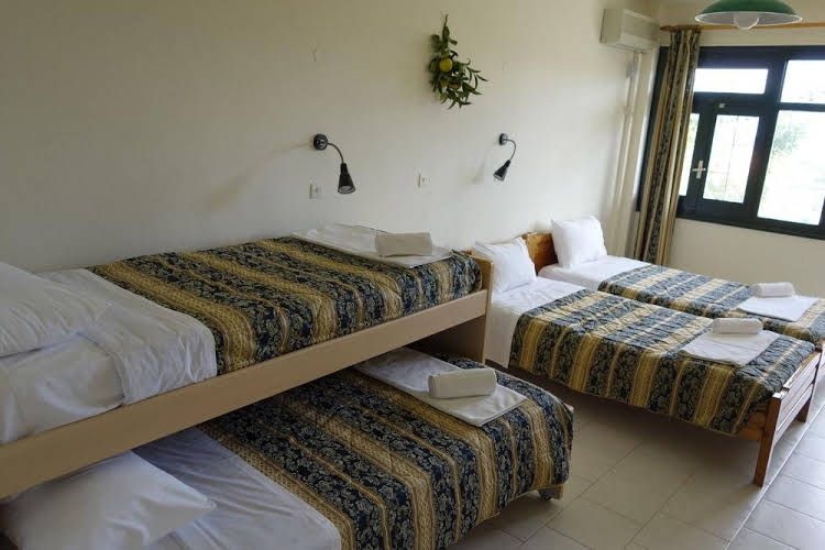Avra Paradise Aparthotel1