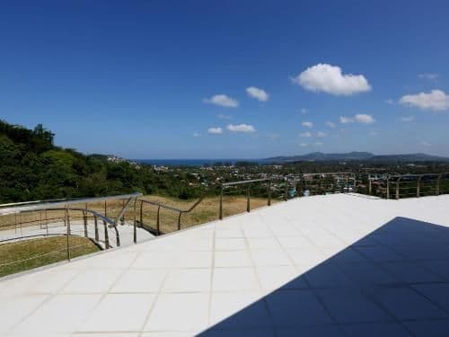 Villa with Sea View