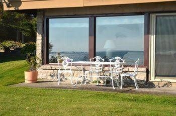 Wavesandwinks B&B0