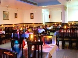 Hotel Abhay Palace0