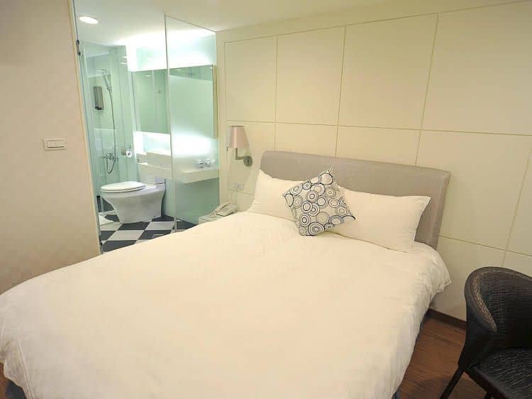 Jade Hotel Jade Hotel