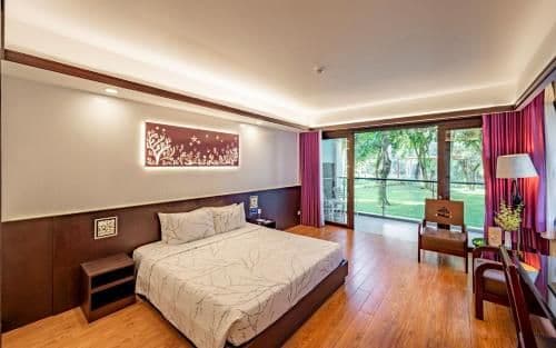 Deluxe Double Room with Garden View