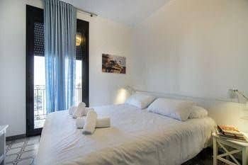 Happy People Sagrada Familia Apartments Happy People Sagrada Familia Apartments