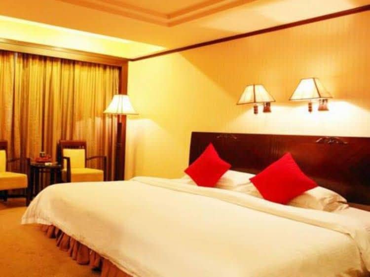Vienna Hotel - Shenzhen Minzhi Branch Vienna Hotel - Shenzhen Minzhi Branch