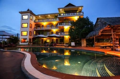 Two Moons Hotel Two Moons Hotel