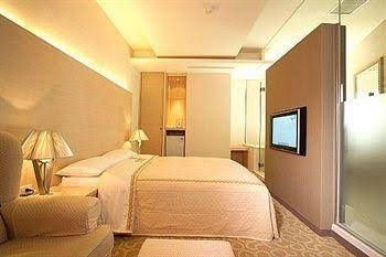 โรงแรมลีเจีย รอยัล การ์เด้น (F Hotel - Taichung Lichia Royal Garden)3