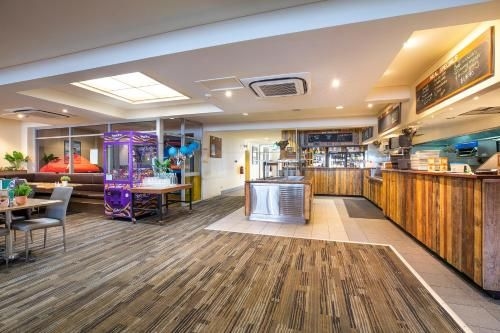 Esplanade Hotel Adelaide3