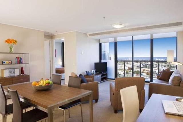 APARTMENT THREE BEDROOMS