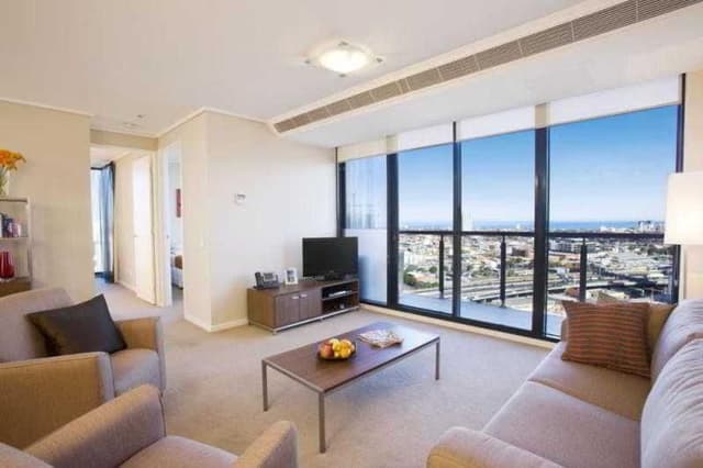 APARTMENT THREE BEDROOMS