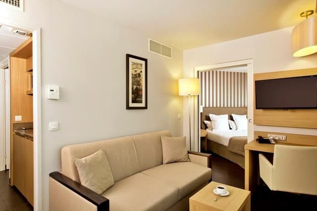 APARTMENT DELUXE CAPACITY 4