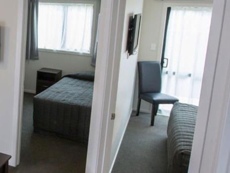 Brooklyn Motor Lodge4