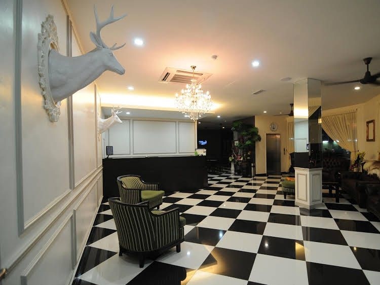 Luscious Hotel3