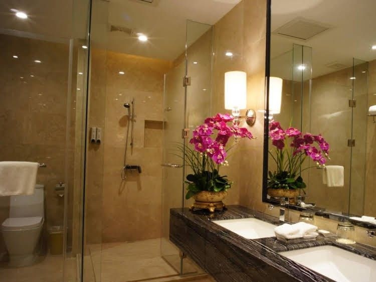 ไดนาสตี้ โฮเทล (Dynasty Hotel)2