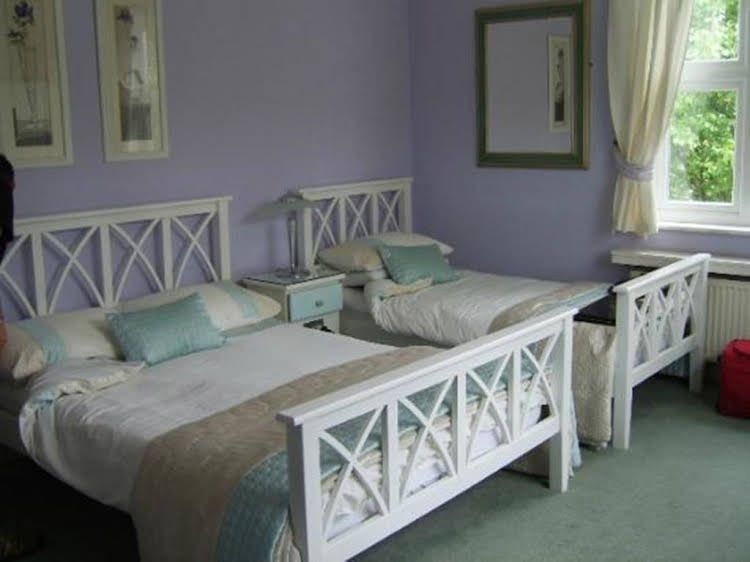 Hill House Guest House0
