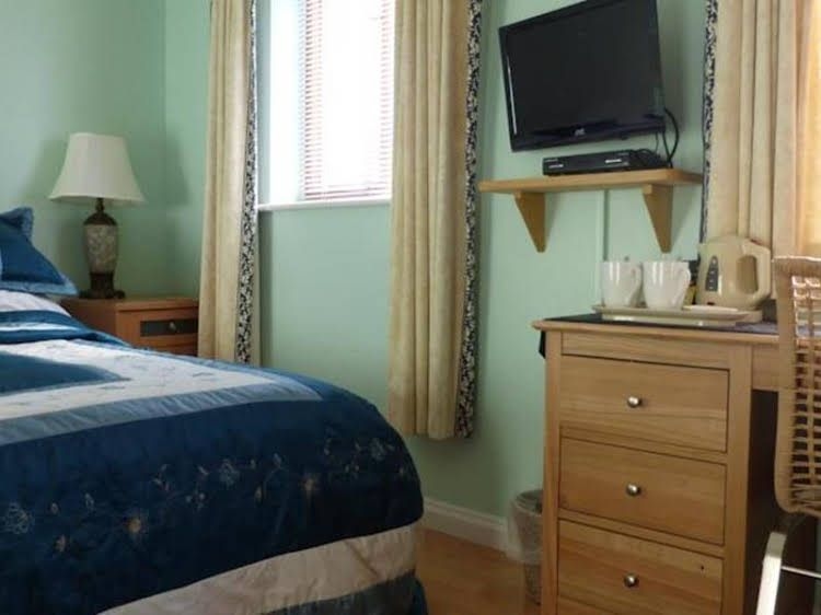 Diana's B&B0