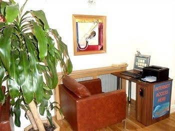 Camden Town Hotel1