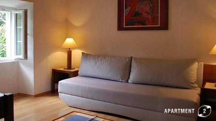 Apartments Vlaho and Marina0