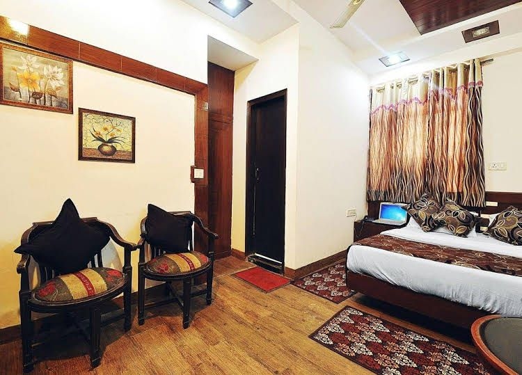 โรงแรมชีวา อินเตอร์คอนทิเนนทัล (Hotel Shiva Intercontinental)2