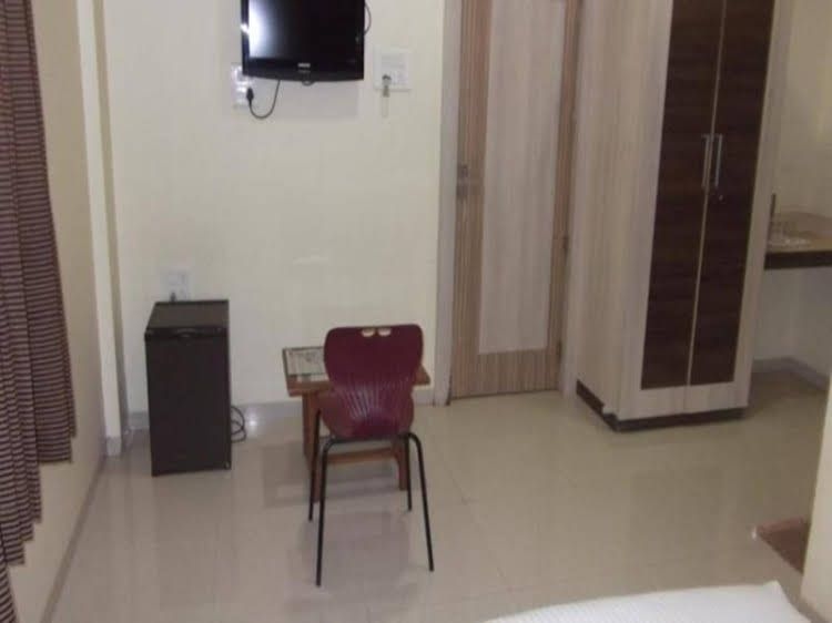 Neelam Executive2
