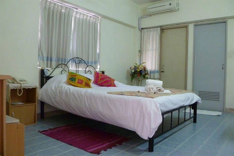 Thanapa Apartment1