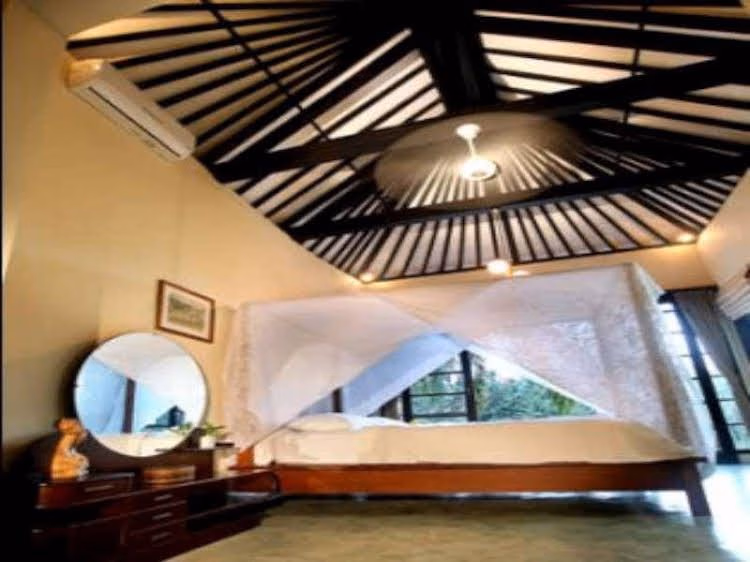 Petanu River Villa0
