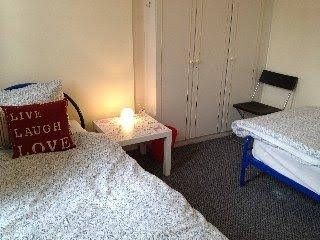 Cottage Live Laugh Love3