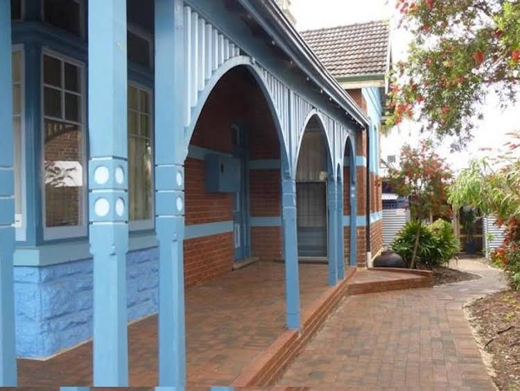Coolibah Lodge Backpackers Perth3