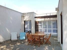 Grau Village3