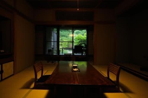 Japanese-Style Deluxe Twin Room with Open-Air Bath