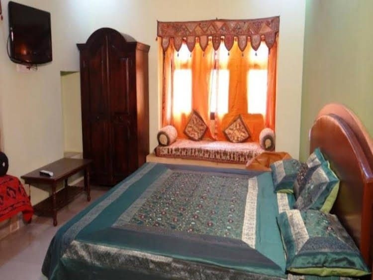 Hotel Manglam3