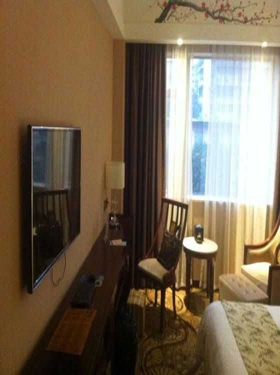 Guilin Golden Crown International Hotel3