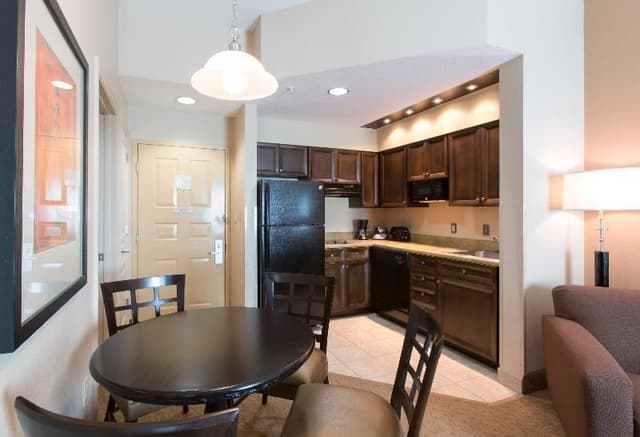 SUITE ONE BEDROOM