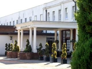 Russ Hill Hotel2