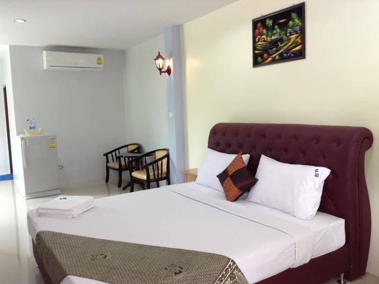 นาใหญ่ รีสอร์ท (Nayai Resort)3