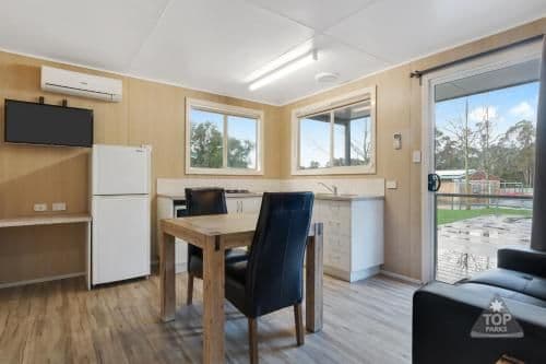 Deluxe Cabin