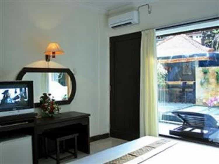 โรงแรมทามันอยูเลเจียน โรงแรมทามันอยูเลเจียน