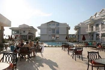 Daphne Residence3