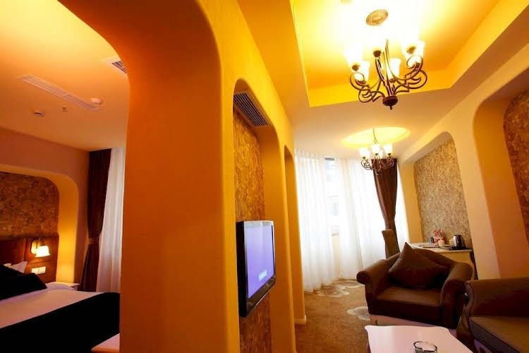 Aoting Garden Hotel3