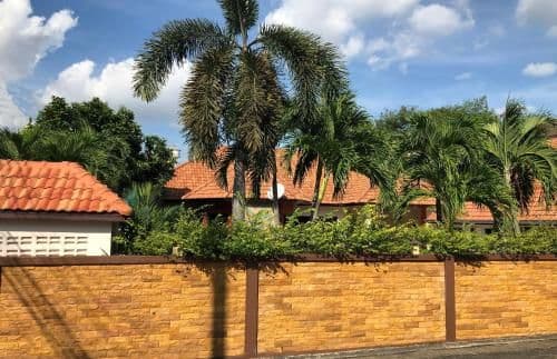 Six-Bedroom Villa
