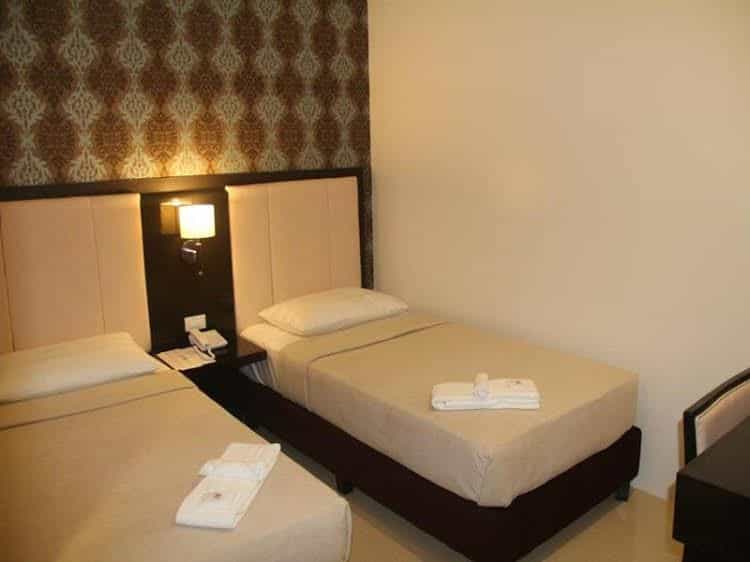 Manhattan Suites Inn Manhattan Suites Inn