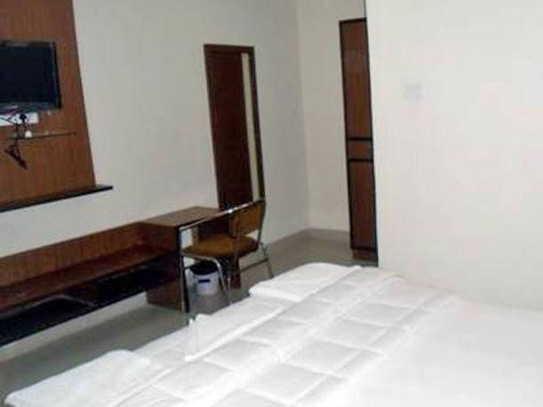 Hotel Fortune Residency0