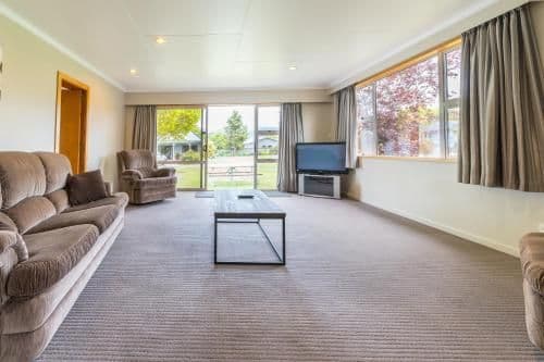 Three-Bedroom Apartment with Garden View