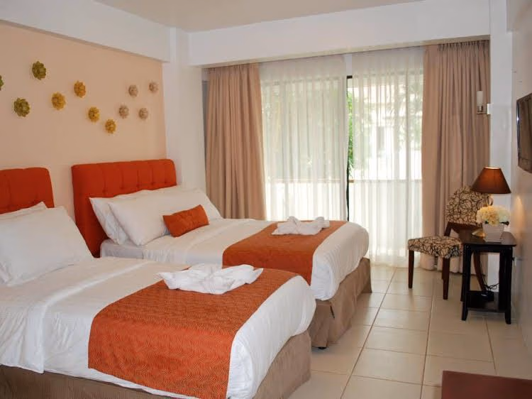 White House Beach Resort3