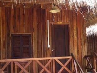 Le Coco De Mer Bungalows & Restaurant Le Coco De Mer Bungalows & Restaurant