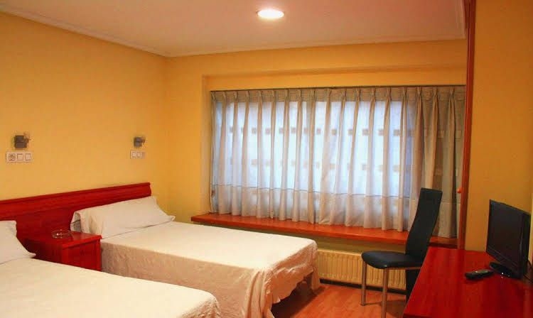 Hostal Alvarez4
