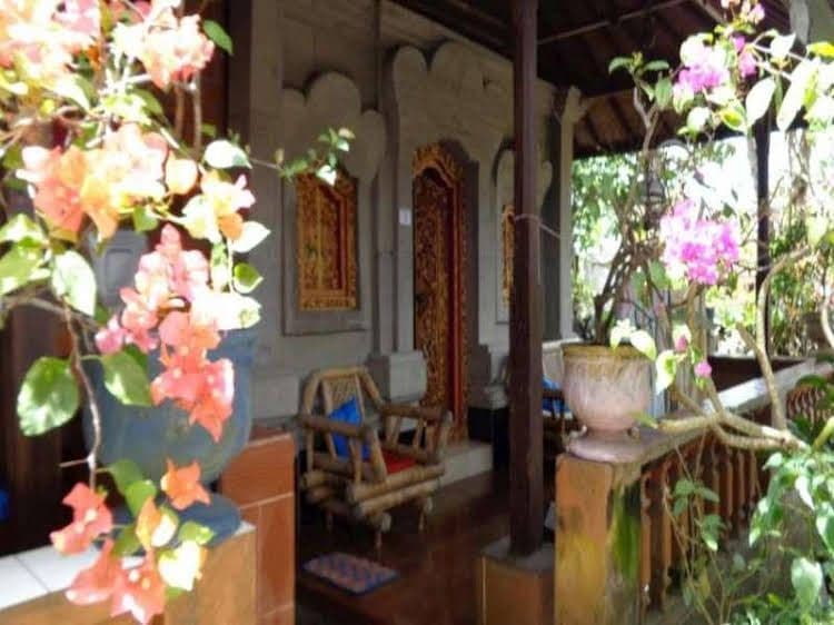 Kabera Bungalow 1 Kabera Bungalow 1