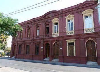 La Casa Roja Hostel0