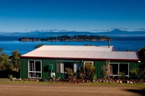 Discover Bruny Island Holiday Accommodation0